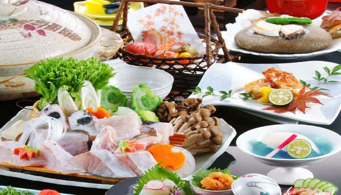 和歌山でクエ料理が自慢の温泉旅館といえば白浜温泉の白浜館